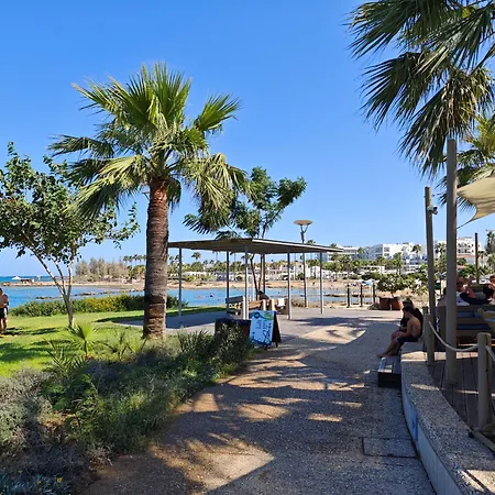 Dream Beach House Pernera * Protaras
