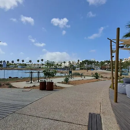 Dream Beach House Pernera Сasa de vacaciones