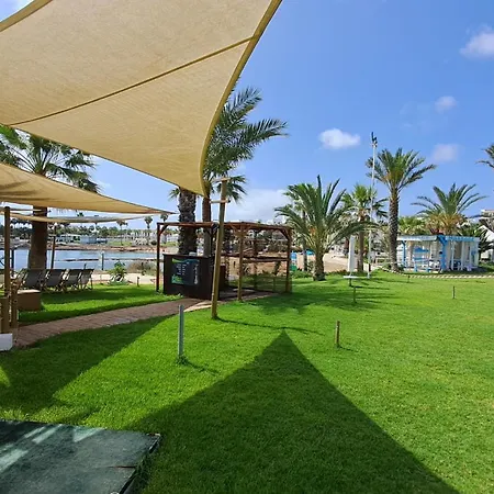 Dream Beach House Pernera * Protaras